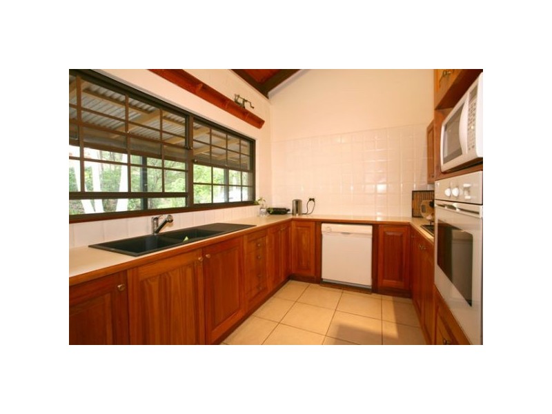 22 Narrabri Court, Gaven QLD 4211