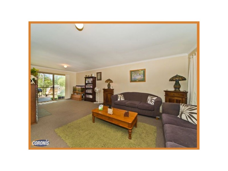 6 Leonarda Drive, Arana Hills QLD 4054