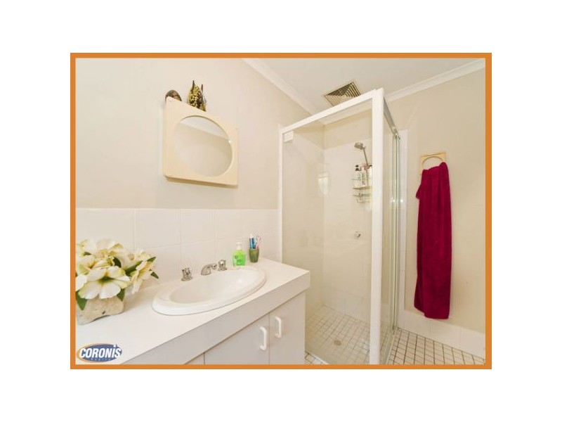 6 Leonarda Drive, Arana Hills QLD 4054