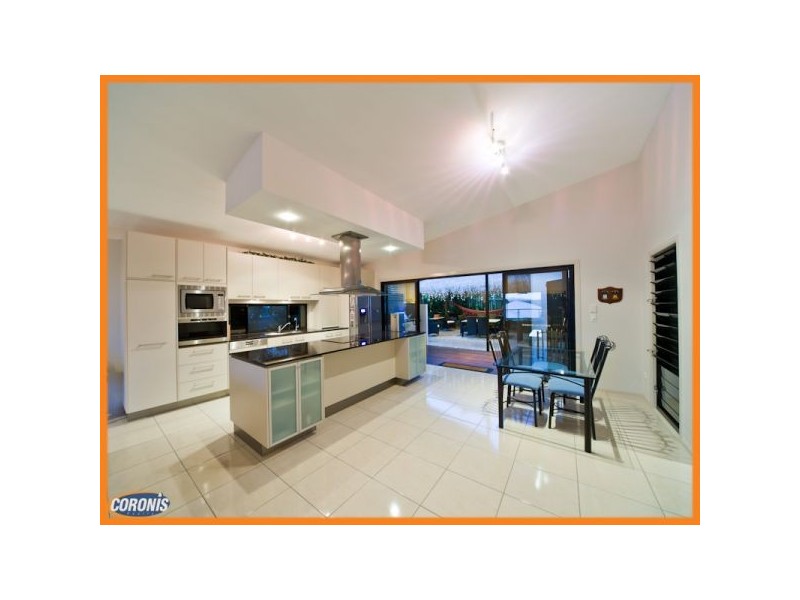 21 Clarance Street, Wakerley QLD 4154