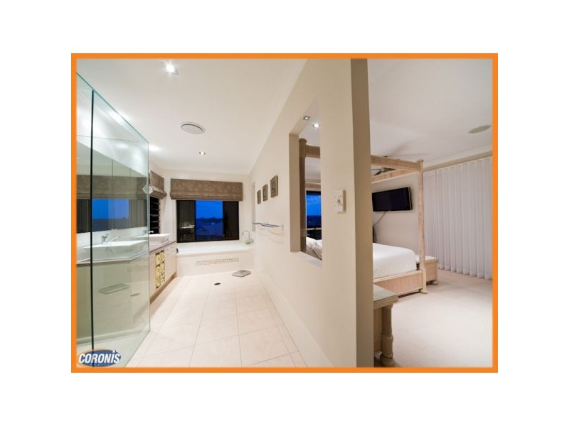 21 Clarance Street, Wakerley QLD 4154