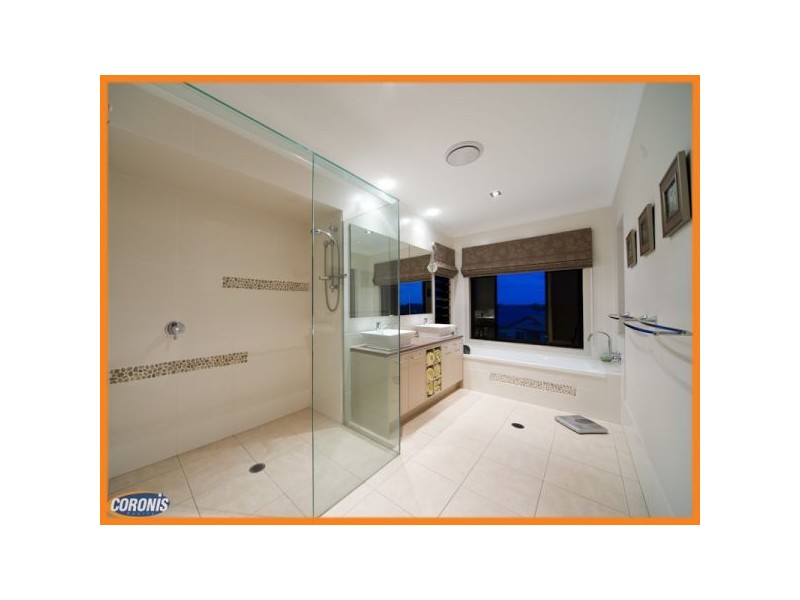 21 Clarance Street, Wakerley QLD 4154