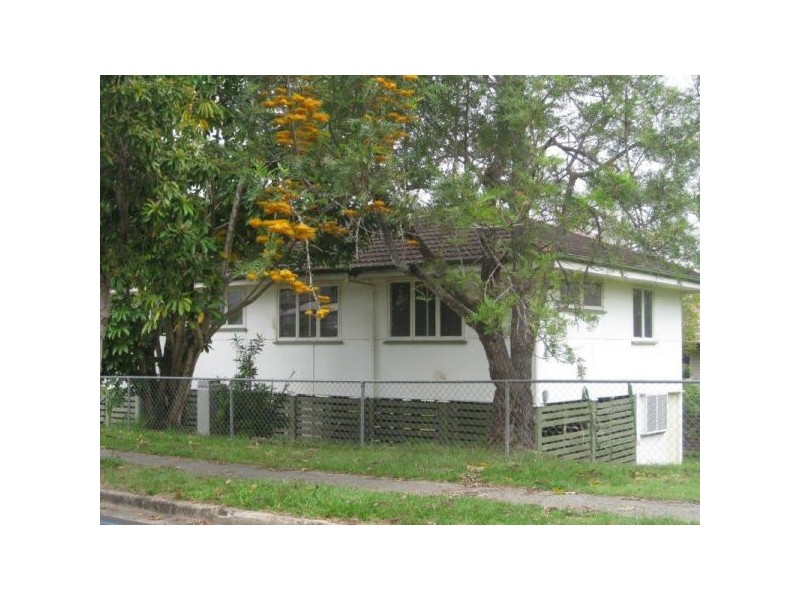27 Macquarie Street, Woodridge QLD 4114