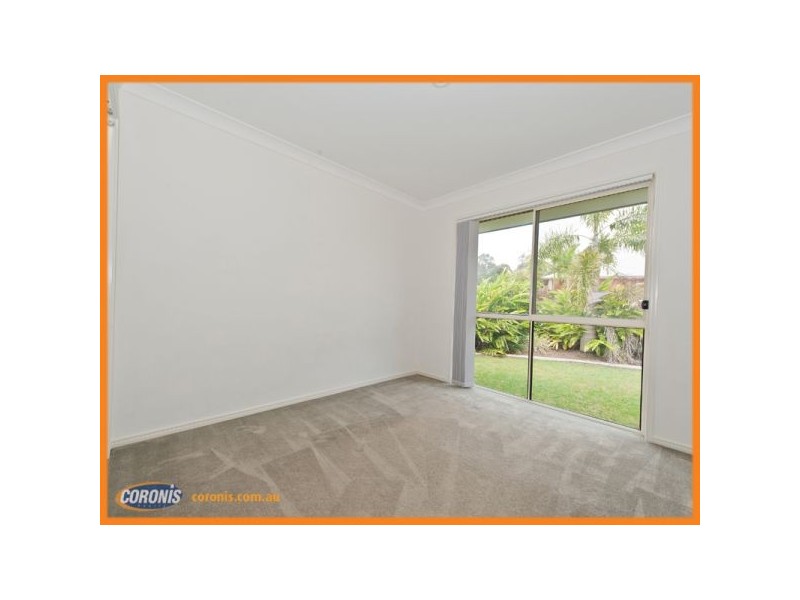 9 Sailaway Court, Coomera Waters QLD 4209