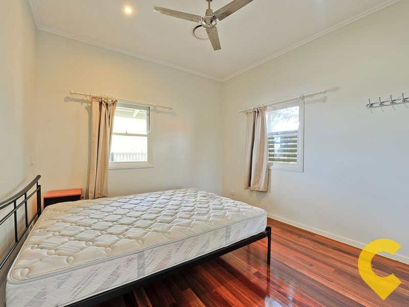 12 Shakespeare St, Coorparoo QLD 4151
