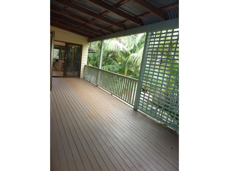 6 Curlew Crescent, Eagleby QLD 4207