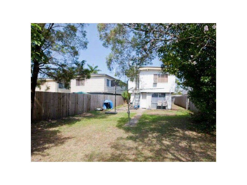 28 Moon Street, Caboolture South QLD 4510