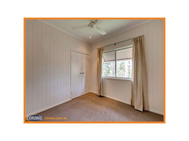 18 Ross Street, Ningi QLD 4511