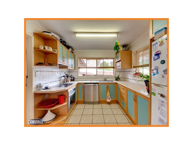 8 Clemesha Street, Keperra QLD 4054