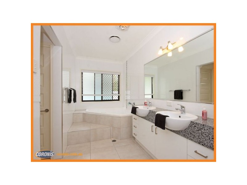 28 Hideaway Close, Narangba QLD 4504