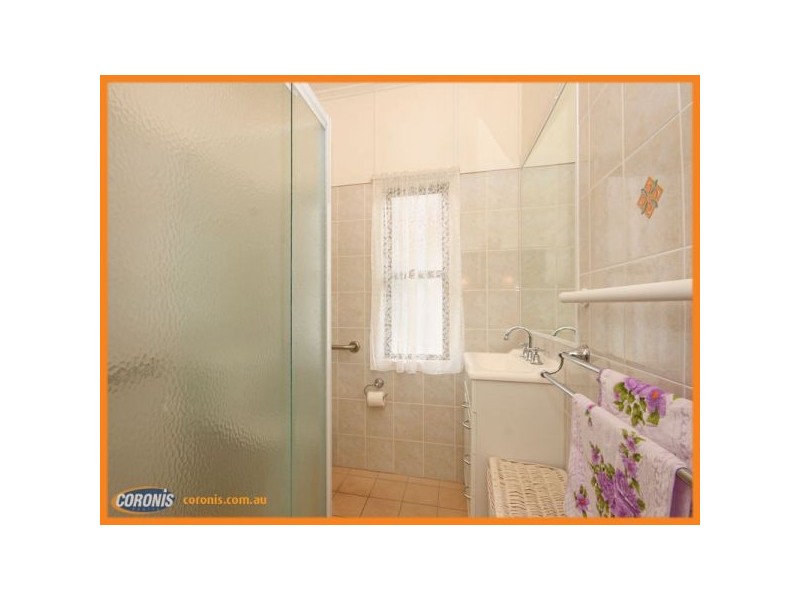 18 Norman Street, Deagon QLD 4017