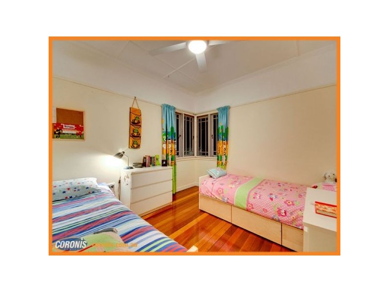 18 Turrana Street, Stafford QLD 4053