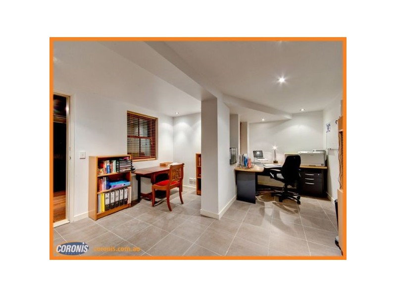 18 Turrana Street, Stafford QLD 4053