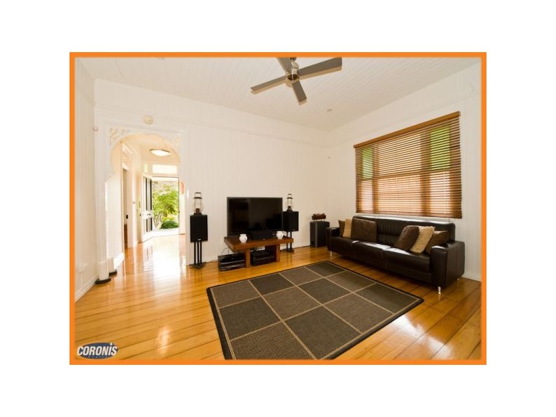 46 Grange Road, Grange QLD 4051