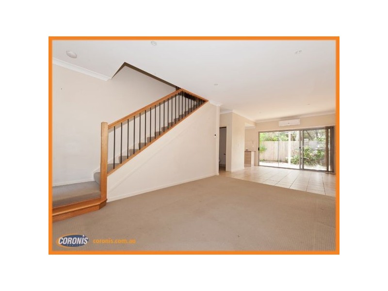 10/1-5 Anthony Court, Kingston QLD 4114