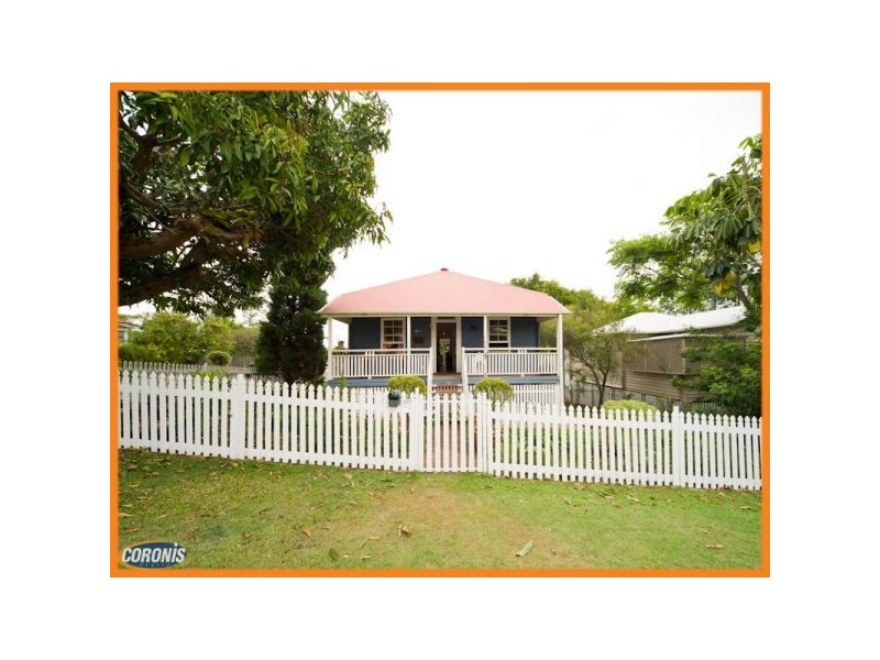 35 Stella Street, Holland Park QLD 4121