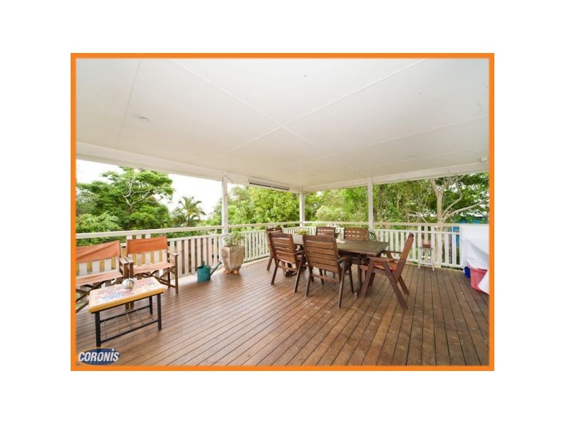 35 Stella Street, Holland Park QLD 4121