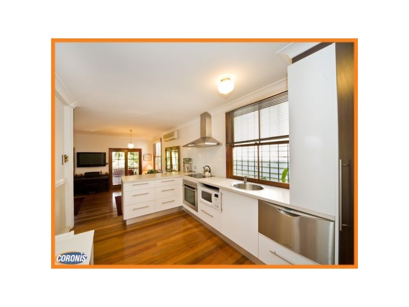 23 Dover St, Red Hill QLD 4059