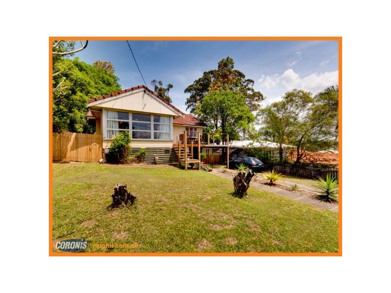 316 Kitchener Road, Stafford Heights QLD 4053