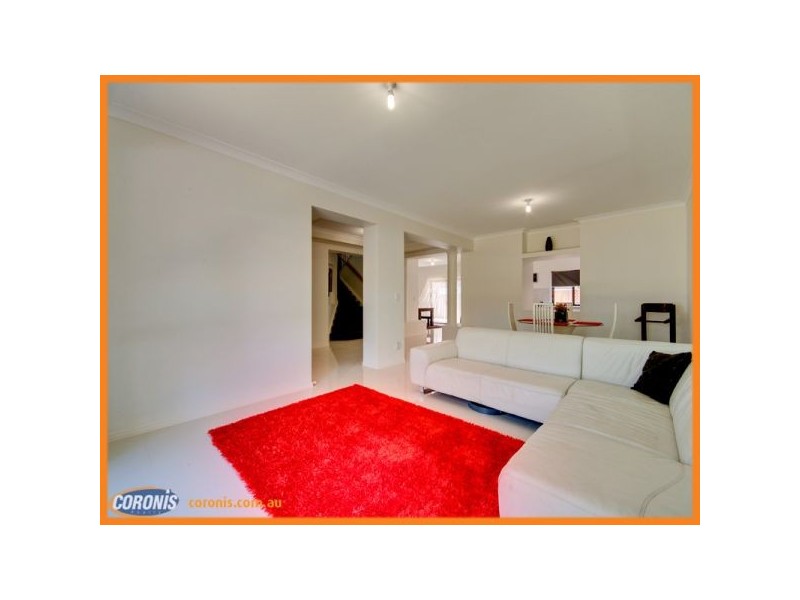 1 Brighton Street, Woody Point QLD 4019