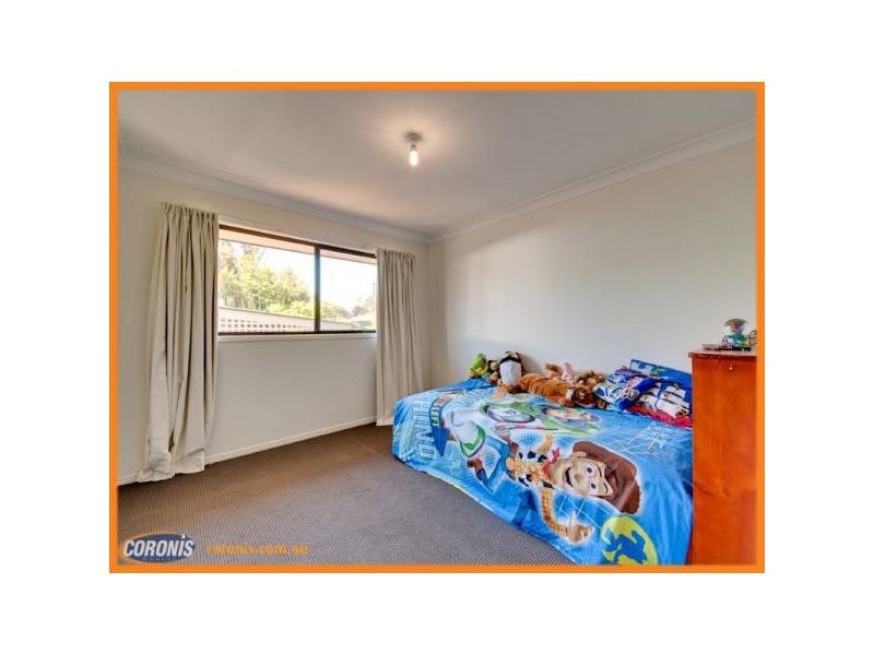1 Brighton Street, Woody Point QLD 4019