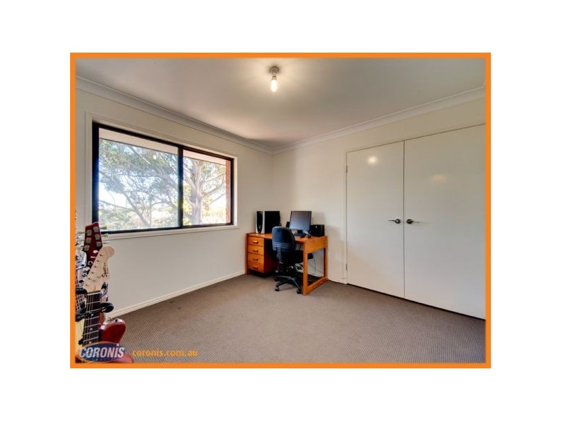 1 Brighton Street, Woody Point QLD 4019