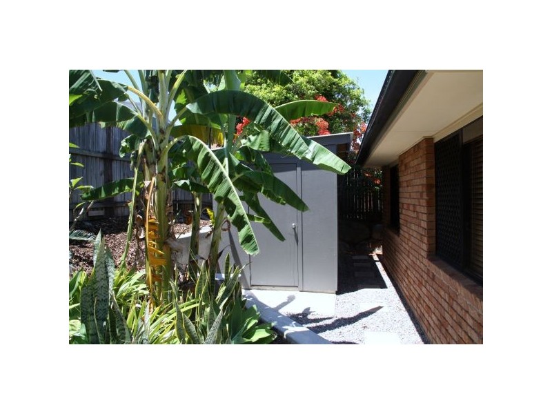 11 Bond Place, Carindale QLD 4152