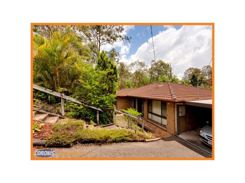 8 Tarawill Crescent, Ferny Hills QLD 4055