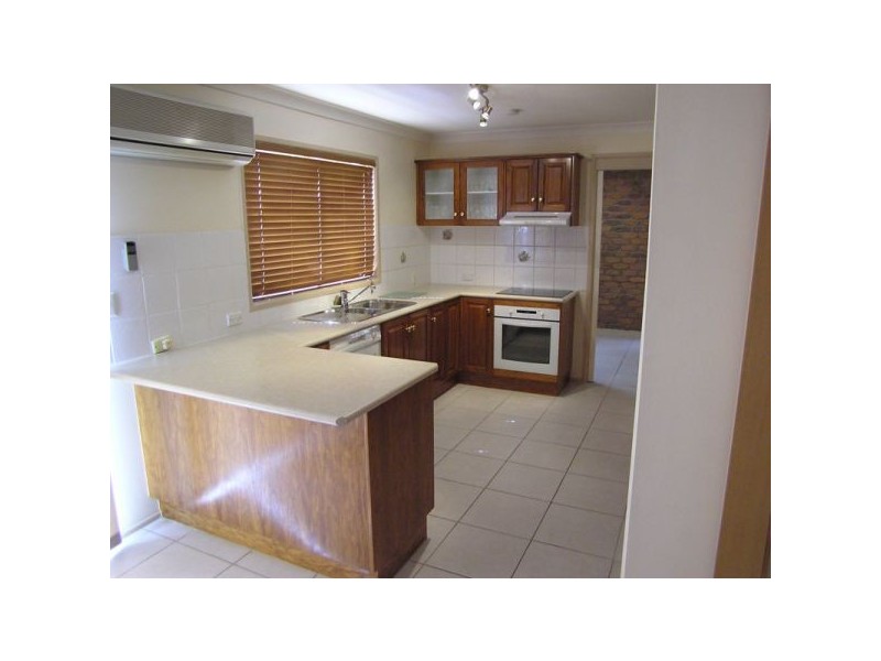 59 Lyndale St, Shailer Park QLD 4128