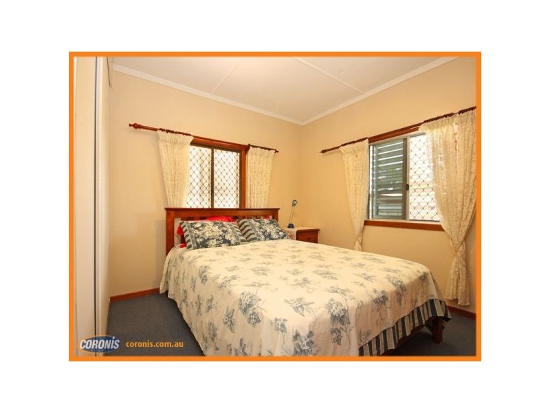 35 Nathan Street, Brighton QLD 4017