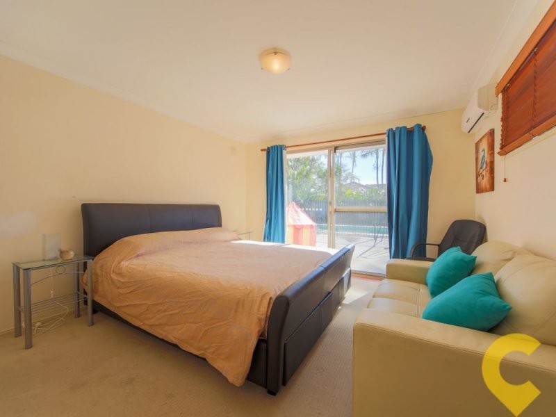 42A Sickle Ave, Hope Island QLD 4212