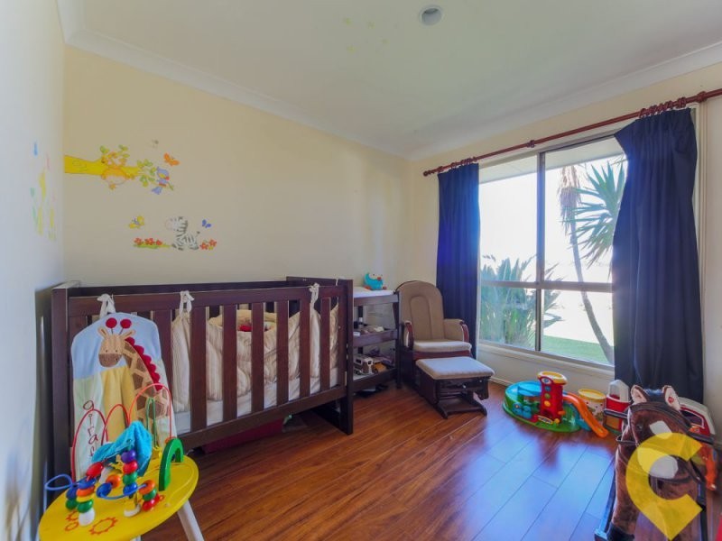 42A Sickle Ave, Hope Island QLD 4212