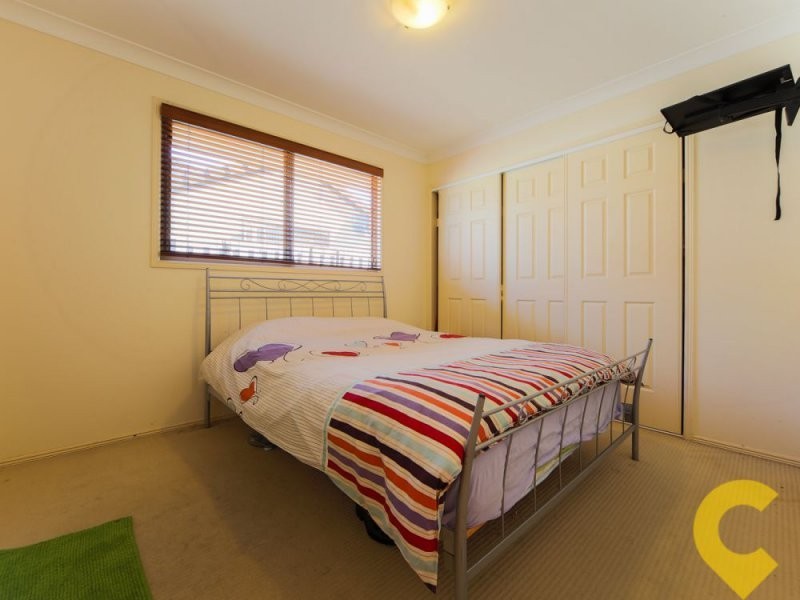 42A Sickle Ave, Hope Island QLD 4212