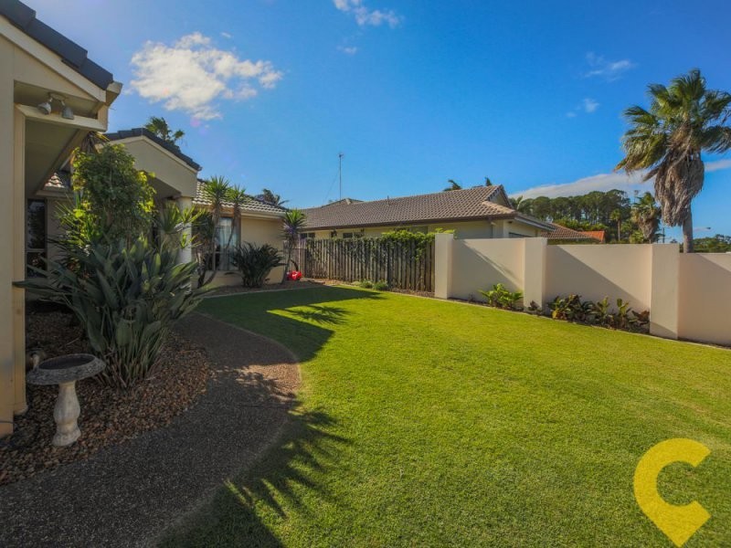 42A Sickle Ave, Hope Island QLD 4212