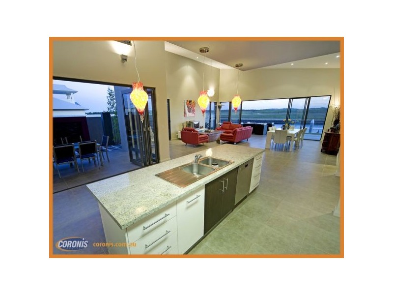 1 Windward Way, Jacobs Well QLD 4208