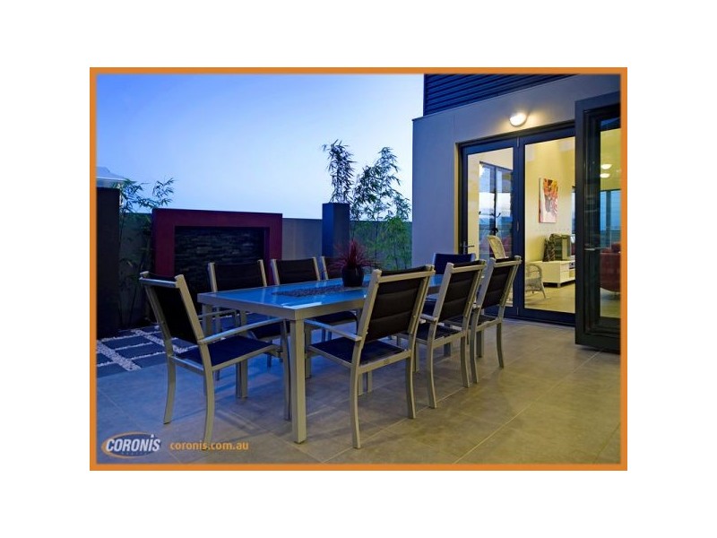 1 Windward Way, Jacobs Well QLD 4208