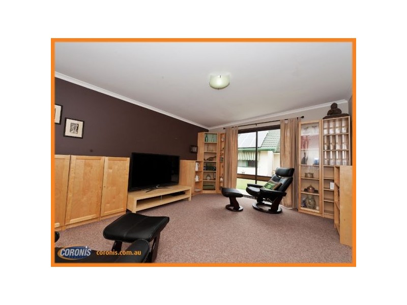 20 Wootton Crescent, Springwood QLD 4127