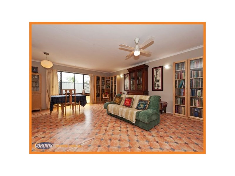 20 Wootton Crescent, Springwood QLD 4127