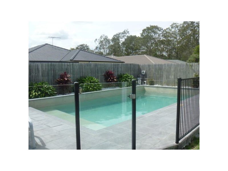 12 Squire Court, Bray Park QLD 4500