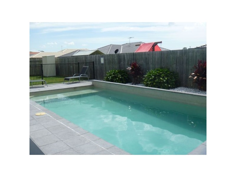 12 Squire Court, Bray Park QLD 4500