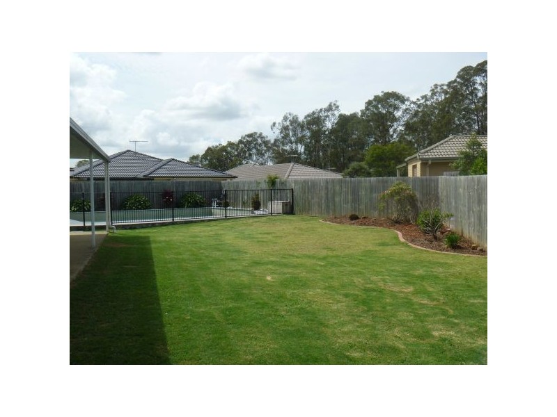 12 Squire Court, Bray Park QLD 4500