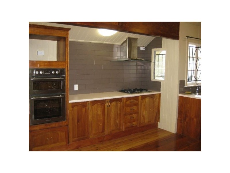 33 Thuruna Street, Stafford QLD 4053