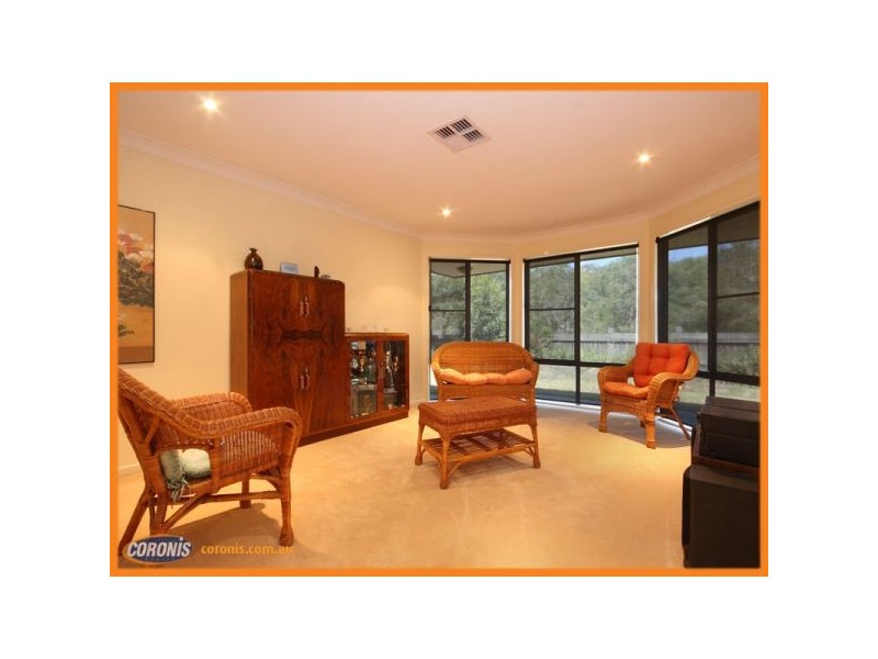 1 Kalamunda Street, North Lakes QLD 4509