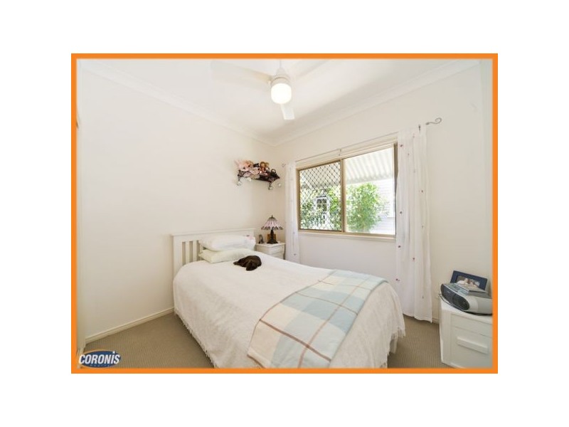 69 Stella Street, Holland Park QLD 4121