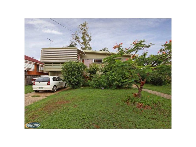 12 Mirragin Street, Chermside West QLD 4032