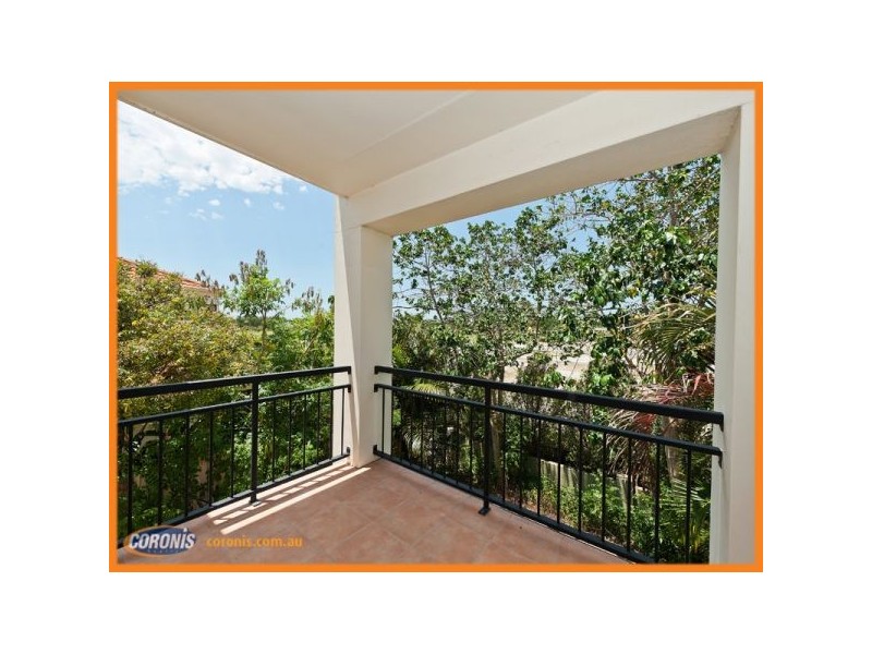 66/60 Caseys Road, Hope Island QLD 4212