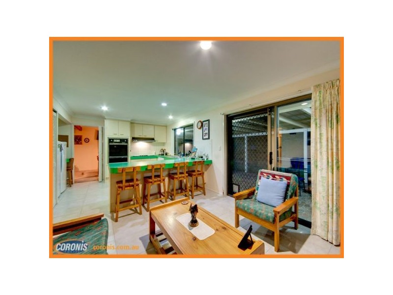 32 Persimmon Street, Ferny Grove QLD 4055