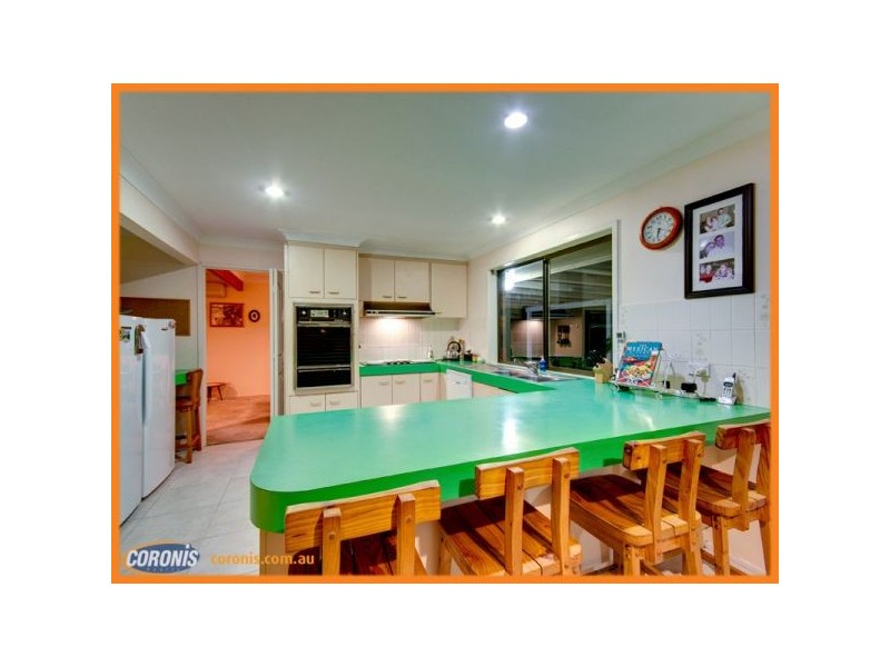 32 Persimmon Street, Ferny Grove QLD 4055