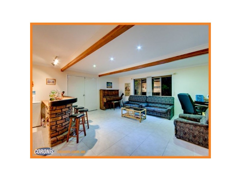 32 Persimmon Street, Ferny Grove QLD 4055