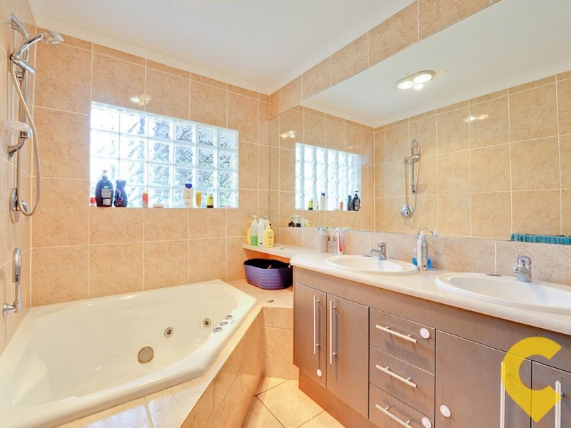 24 Exilis Street, Rochedale South QLD 4123